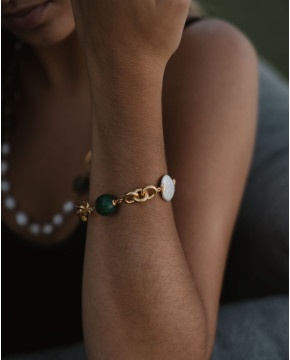 Pulseira em Prata Dourada...