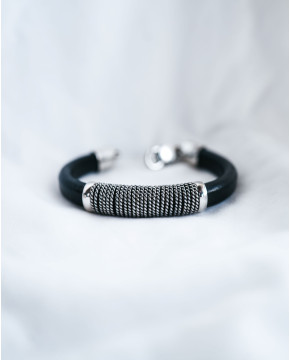Pulseira Prata E Couro