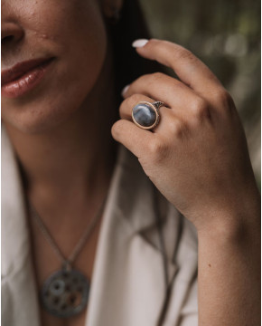 Anel Labradorite Elegância...
